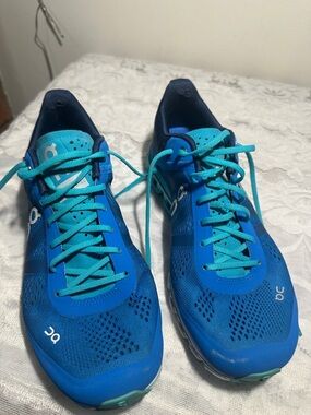 On Women's Cloudrunner Running Shoes - Blue/Turquoise